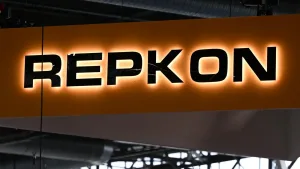 21 Haziran 2024 tarihinde Paris-Nord VillepinteSergi Merkezi'nde düzenlenen Eurosatory Savunma ve Güvenlik
Fuarı'nda Repkon şirketinin logosu görülüyor.